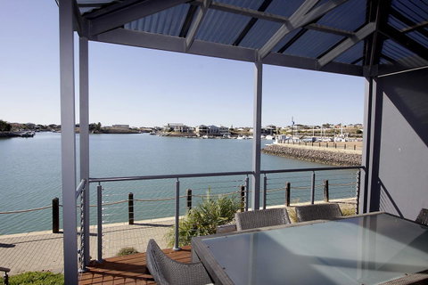 Wallaroo Marina Apartments - Accommodation Newcastle 8