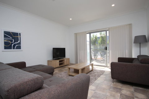 Wallaroo Marina Apartments - Accommodation Newcastle 28