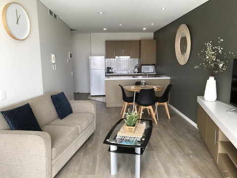 Ocean View Luxury Apartment & Suite - Accommodation Newcastle 38
