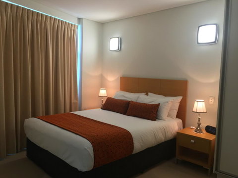 Wallaroo Marina Luxury Apartment - Accommodation Newcastle 4