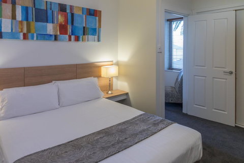 Bay 10 - Suites And Apartments - Accommodation Newcastle 22