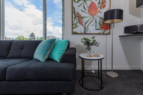 Bay 10 - Suites And Apartments - Accommodation Newcastle 5