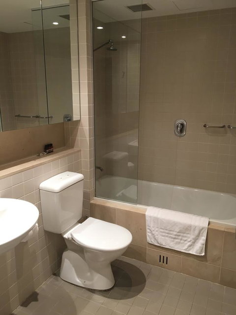 Glenelg Beach Studio - Accommodation Newcastle 4