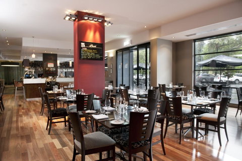 Mantra Hindmarsh Square - Accommodation Newcastle 10