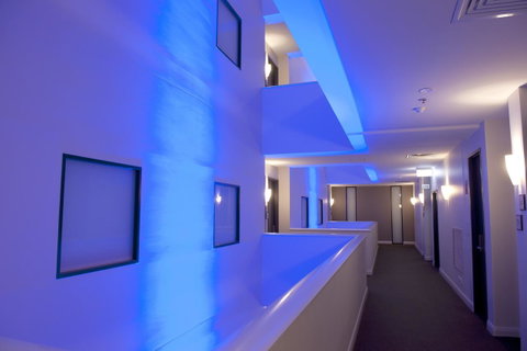 Mantra Hindmarsh Square - Accommodation Newcastle 6