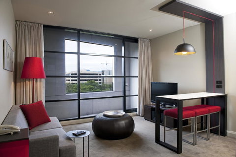Mantra Hindmarsh Square - Accommodation Newcastle 13