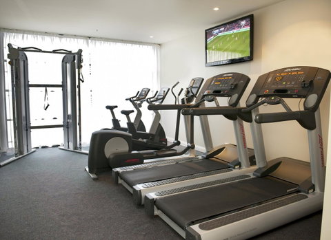 Mantra Hindmarsh Square - Accommodation Newcastle 2