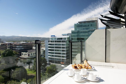 Mantra Hindmarsh Square - Accommodation Newcastle 4