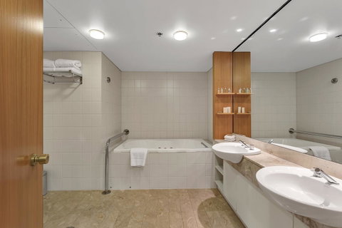 Stamford Plaza Adelaide - Accommodation Newcastle 29