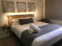 Astor Inn