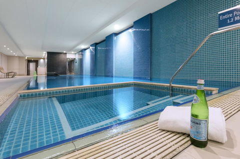 Oaks Glenelg Plaza Pier Suites - Accommodation Newcastle 9