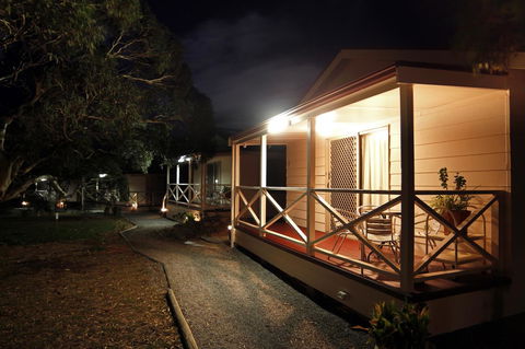Cape Jervis Holiday Units - Accommodation Newcastle 0