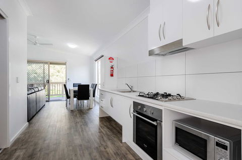Discovery Parks - Lake Bonney - Accommodation Newcastle 6