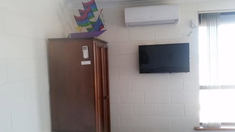 Wallaroo Sunset Home - Accommodation Newcastle 20