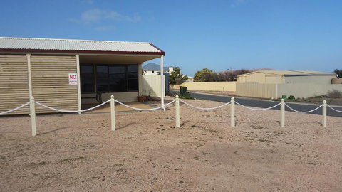 Wallaroo Sunset Home - Accommodation Newcastle 13