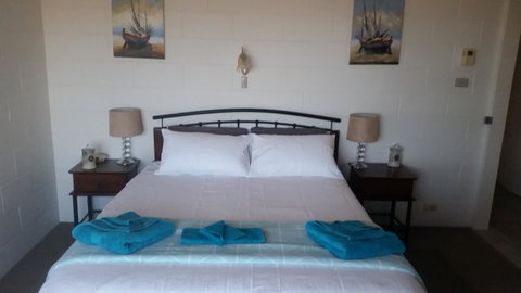 Wallaroo Sunset Home - Accommodation Newcastle 24