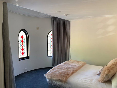 The Manor Basket Range - Accommodation Newcastle 13