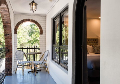 The Manor Basket Range - Accommodation Newcastle 18