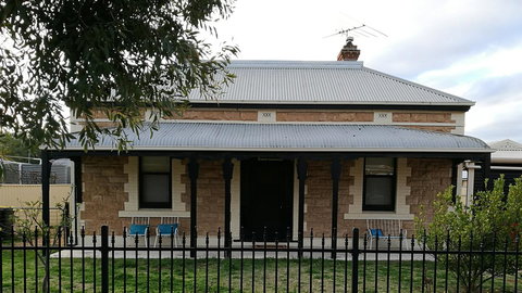 Hilda Anna's - Accommodation Newcastle 14