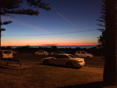 Adelaide - Semaphore Beach Front - Accommodation Newcastle 29