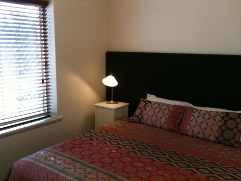 Adelaide - Semaphore Beach Front - Accommodation Newcastle 13
