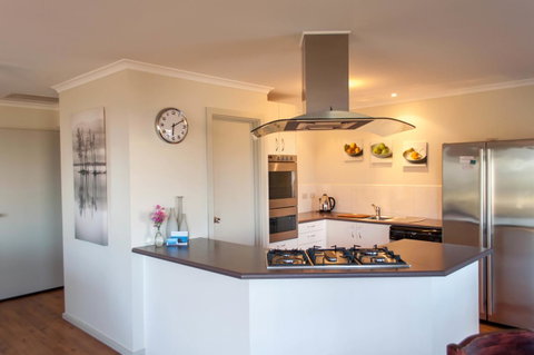 Admirals Inn - Accommodation Newcastle 28