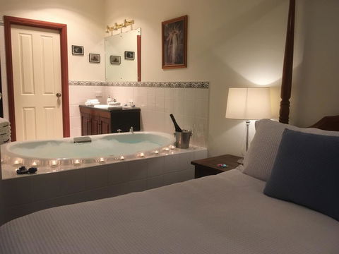 Wine And Roses Bed And Breakfast - Accommodation Newcastle 23