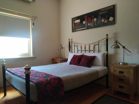 Glenelg Gateway Apartments - Accommodation Newcastle 7