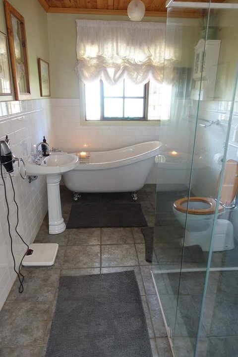 Amy\'s House Bed & Breakfast - Accommodation Newcastle 41