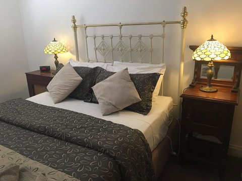 Amy\'s House Bed & Breakfast - Accommodation Newcastle 18