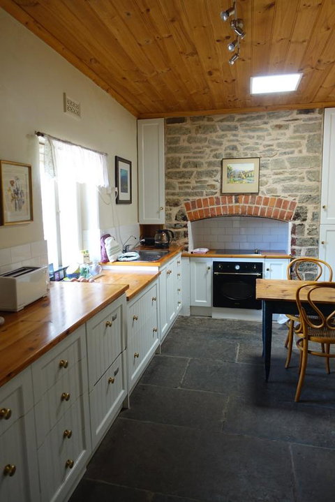 Amy\'s House Bed & Breakfast - Accommodation Newcastle 36