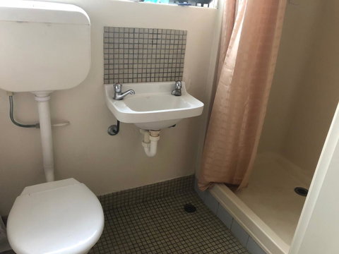 Kingscote Central - Accommodation Newcastle 8