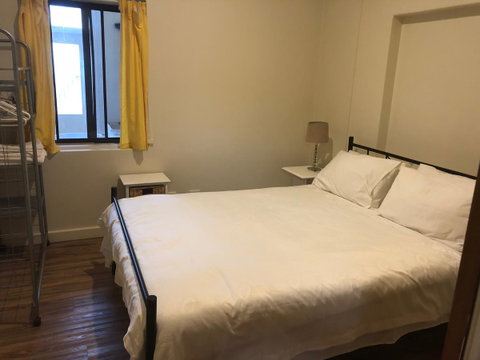 Kingscote Central - Accommodation Newcastle 1
