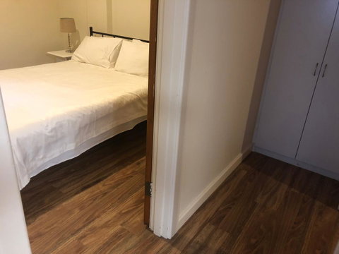 Kingscote Central - Accommodation Newcastle 5