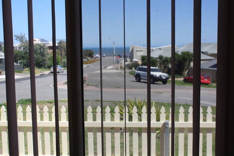 Maslin Beach House - Accommodation Newcastle 13