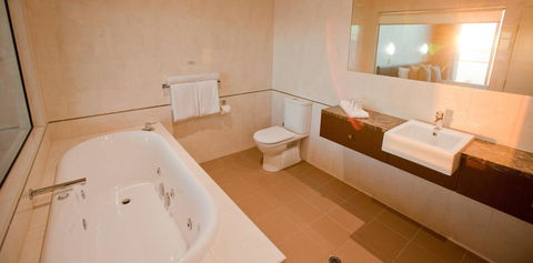 Port Lincoln Hotel - Accommodation Newcastle 7