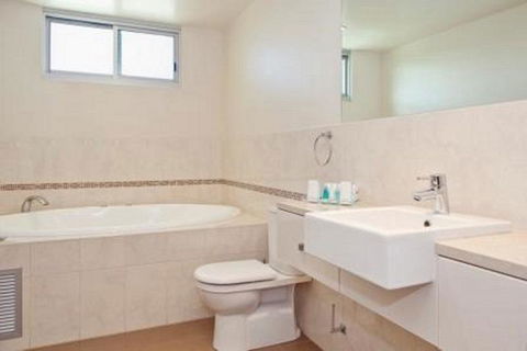 Port Lincoln Hotel - Accommodation Newcastle 1