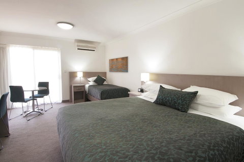 Loxton Community Hotel Motel - Accommodation Newcastle 8