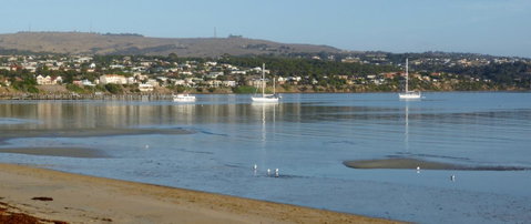 Hilton Beachfront Motel - Accommodation Newcastle 43