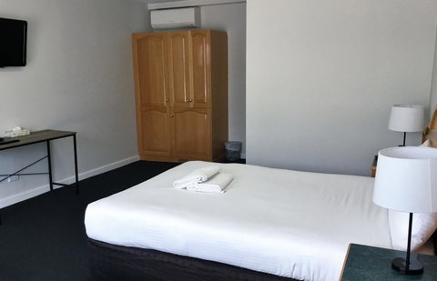 Hilton Beachfront Motel - Accommodation Newcastle 26