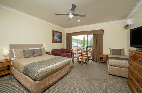 Clare Country Club - Accommodation Newcastle 18