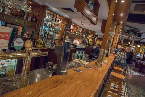 Mick O\'Sheas - Accommodation Newcastle 11