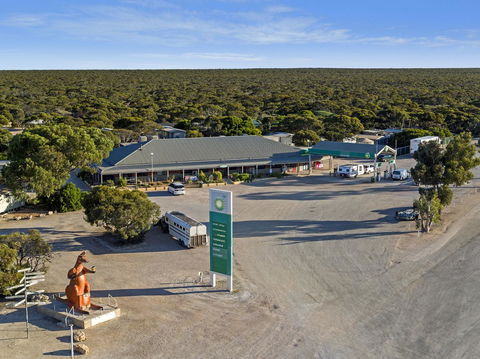 Border Village Roadhouse - Accommodation Newcastle 22