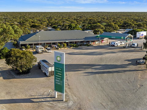 Border Village Roadhouse - Accommodation Newcastle 17
