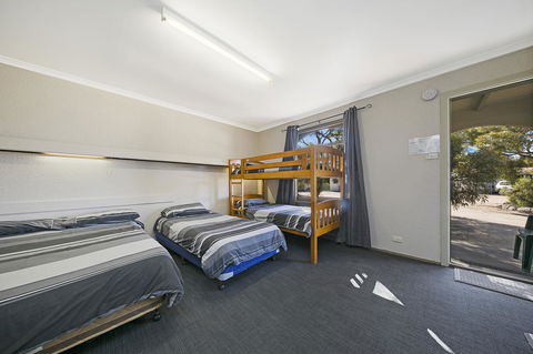 Border Village Roadhouse - Accommodation Newcastle 40