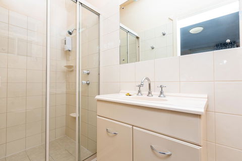 Blue Seas Motel - Accommodation Newcastle 8