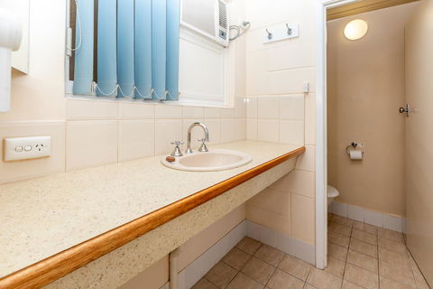 Blue Seas Motel - Accommodation Newcastle 4