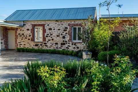 OXENBERRY FARM - Accommodation Newcastle 7
