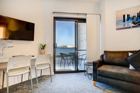 Limani Motel - Accommodation Newcastle 37