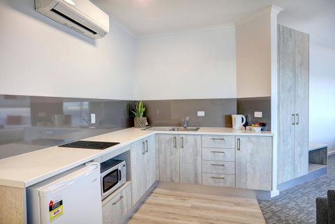 Limani Motel - Accommodation Newcastle 13